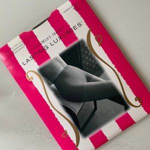 VICTORIA'S SECRET CONTROL TOP PANTYHOSE ALMOST BLACK SMALL